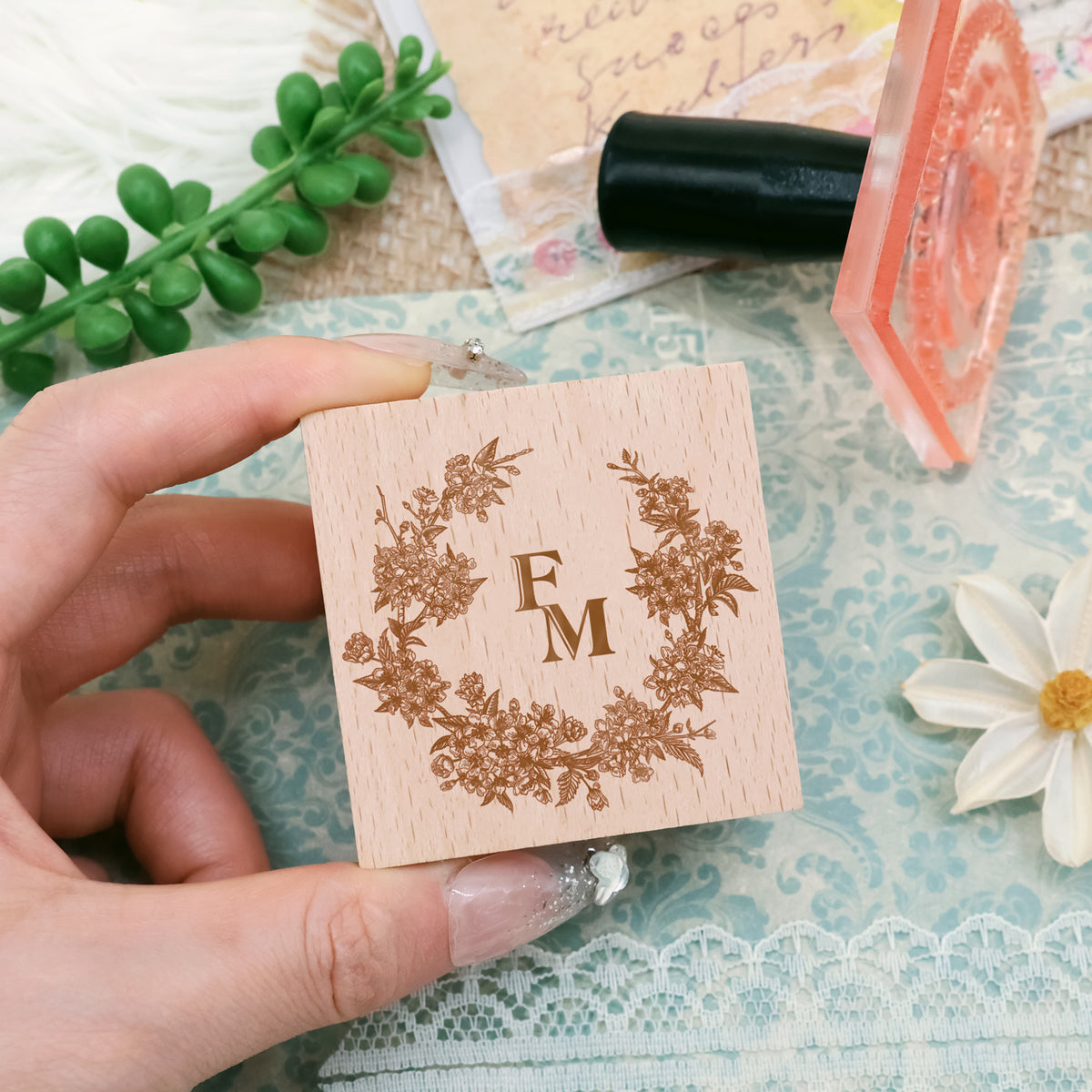 Tampon en Caoutchouc de Monogramme de Mariage Botanique Personnalisé -SKU3 2