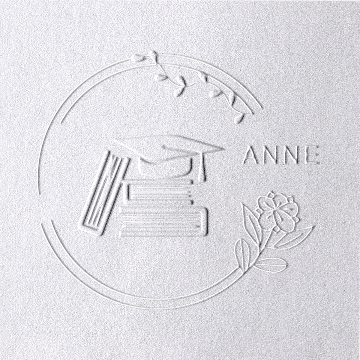 Timbre à sec de livre de toque de remise des diplômes personnalisé Timbre à sec de livre de toque de remise des diplômes personnalisé11-11