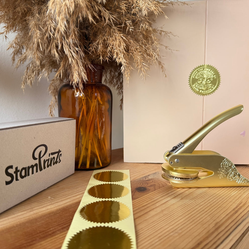 Gaufrage personnalisé avec votre design artistique invitation